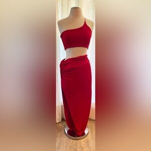 Women’s Red Midi Tank Top and Skirt Set Small